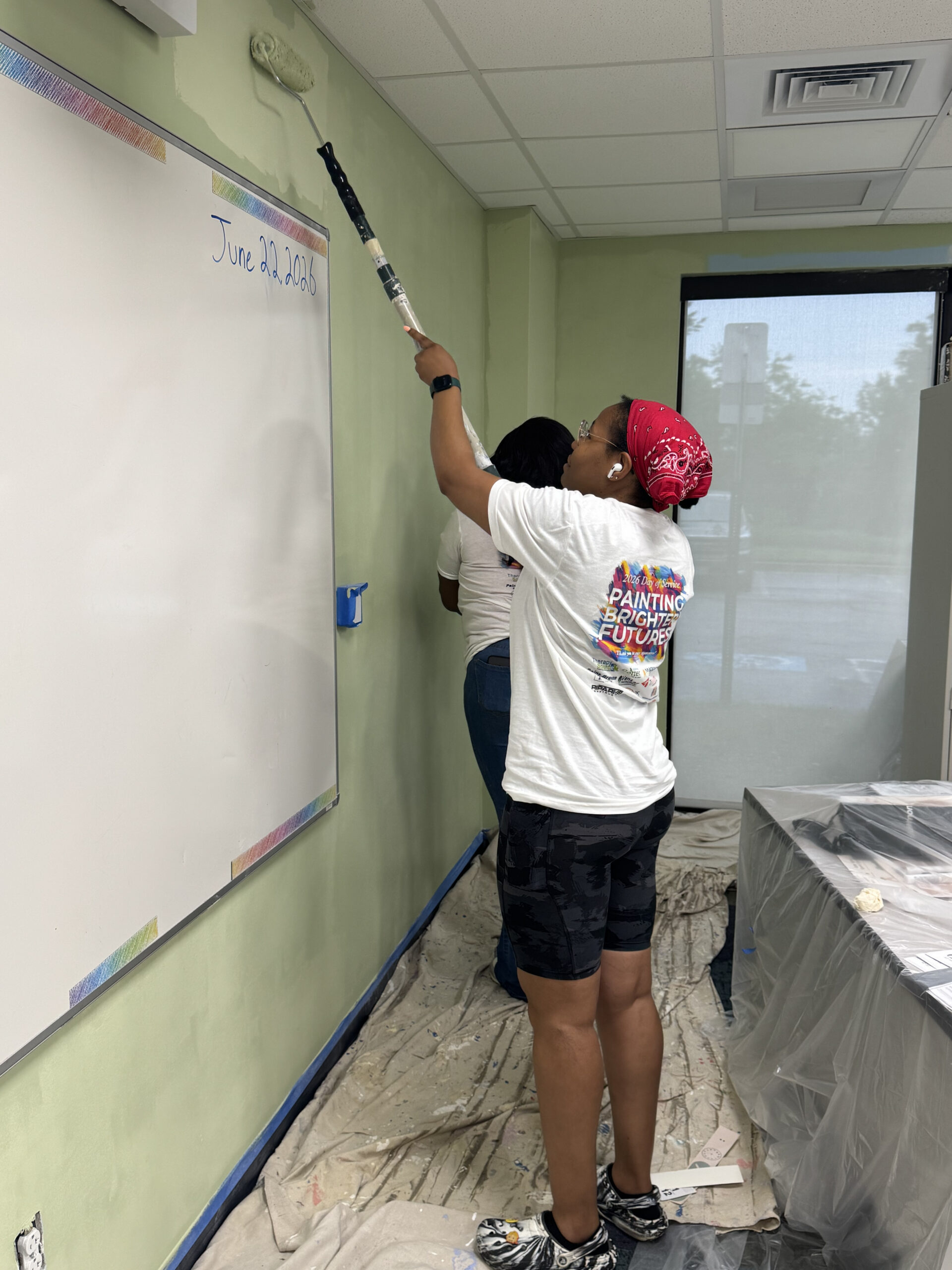 SOMEONE PAINTING DAY OF SERVICE SOMEONE PAINTING DAY OF SERVICE