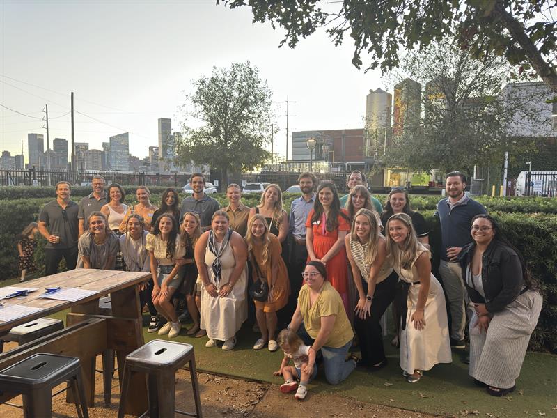 arrow young professionals slider 1